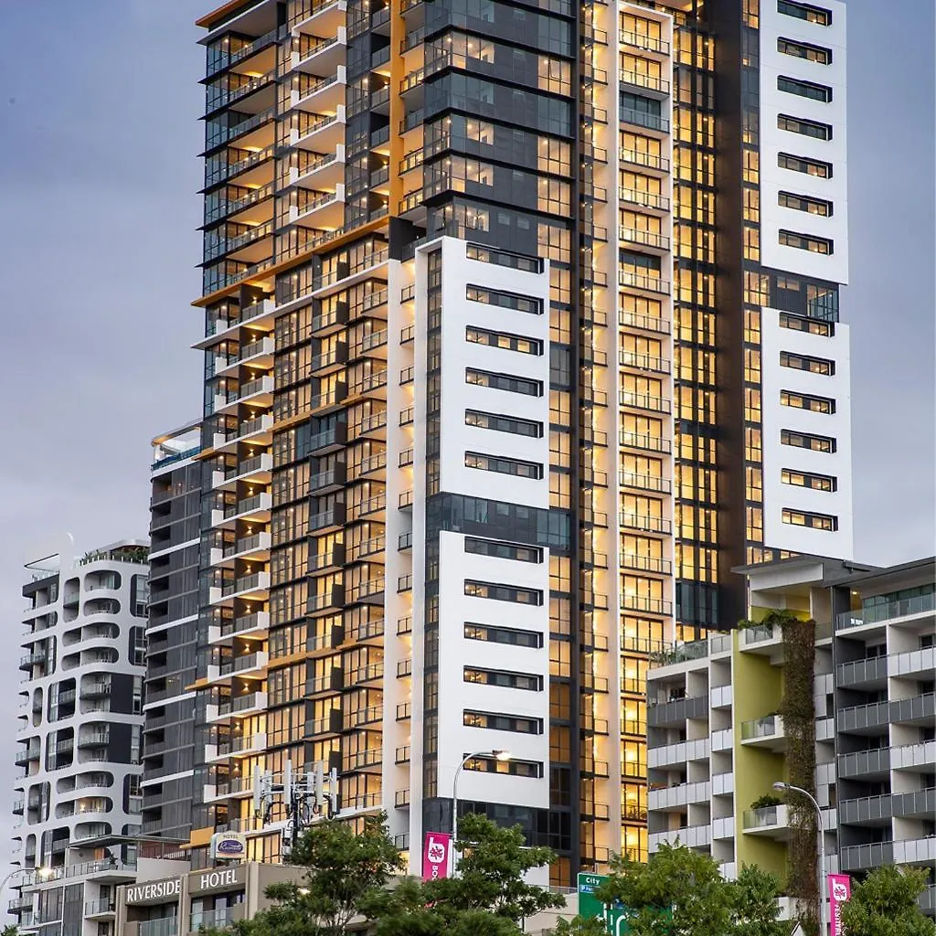 Apartment Southbank Art Haven 2Bedroom At Culture Center Brisbane Australia