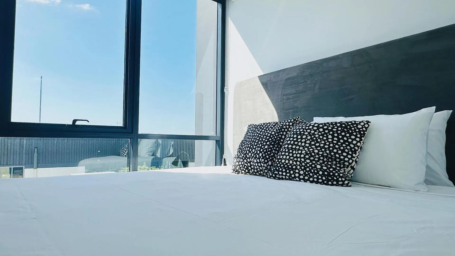 Southbank Art Haven 2Bedroom At Culture Center Brisbane Apartment