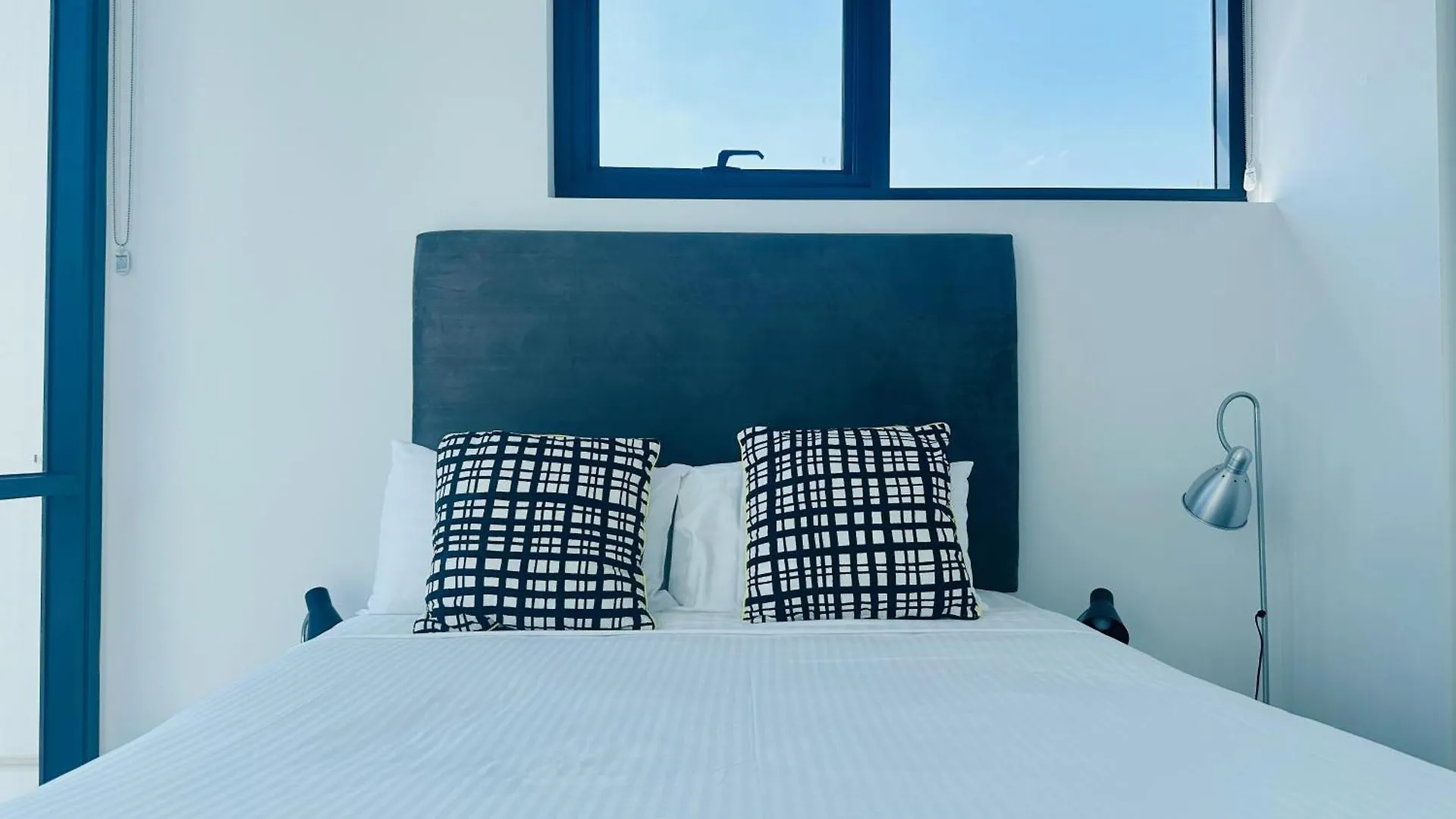 Southbank Art Haven 2Bedroom At Culture Center Brisbane