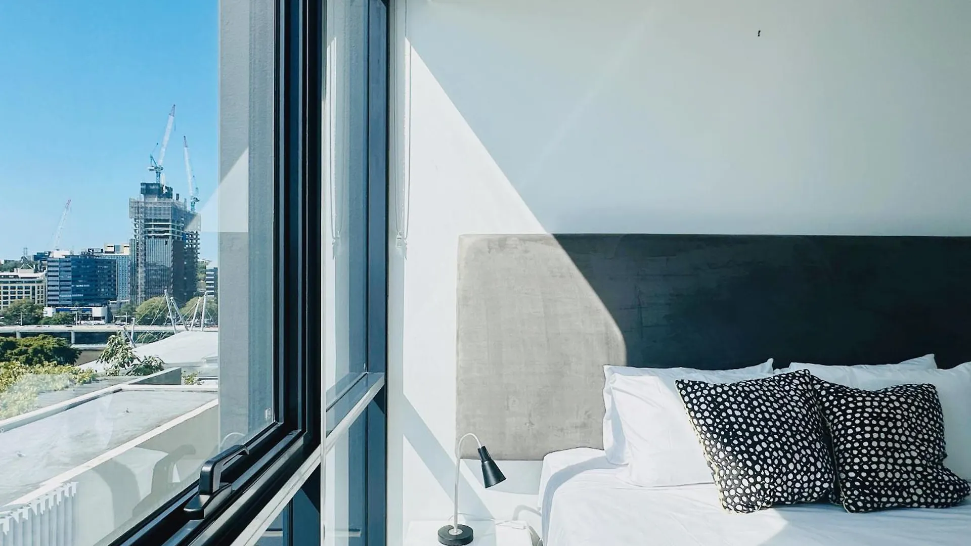 Southbank Art Haven 2Bedroom At Culture Center Brisbane 0*,